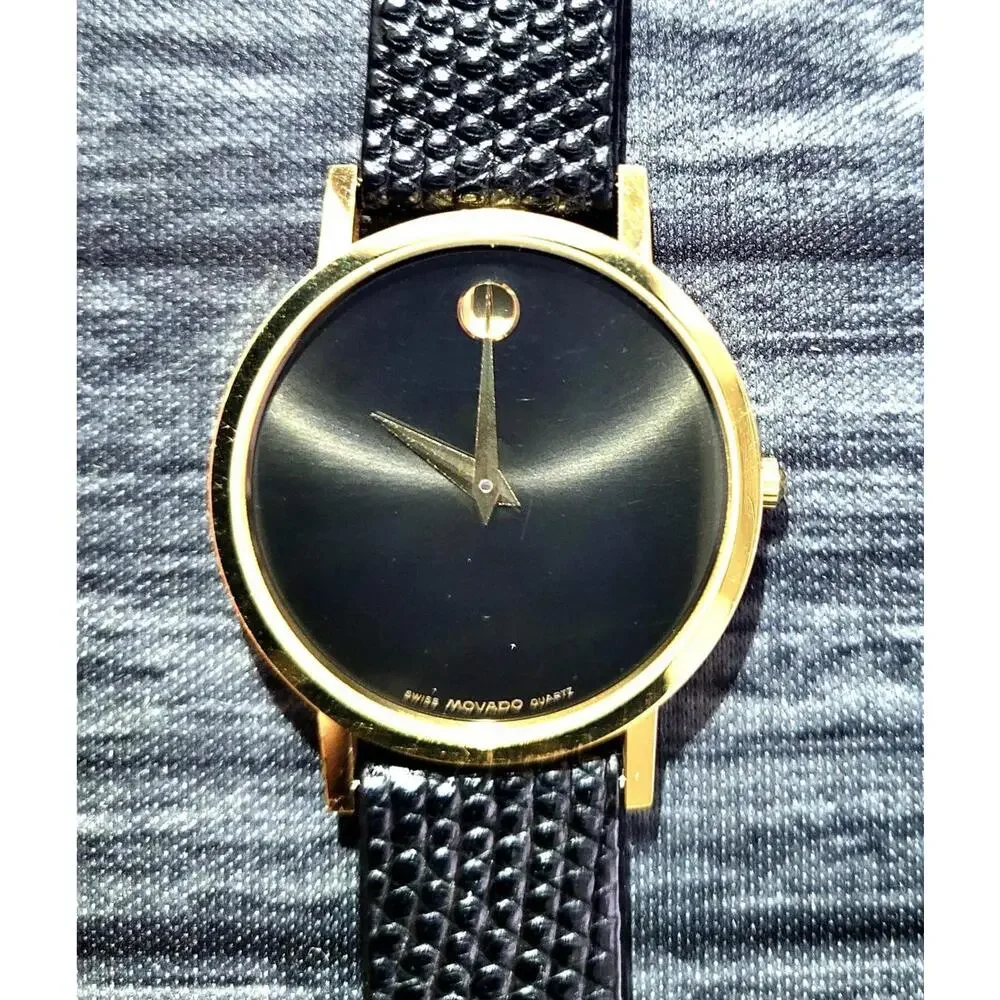Movado Swiss Museum‎ Classic 87.45.882 18 With Box and Papers